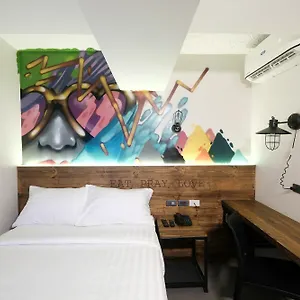 Otel U Makati, Makati City